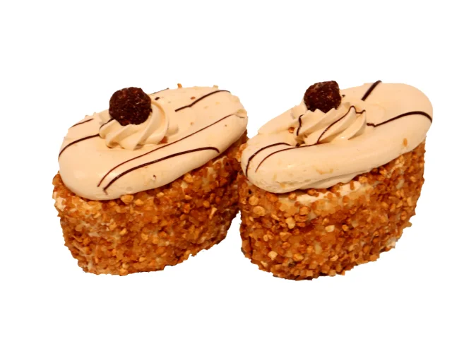 Ambachtelijke Hazelnoot creme gebak 2 stuks